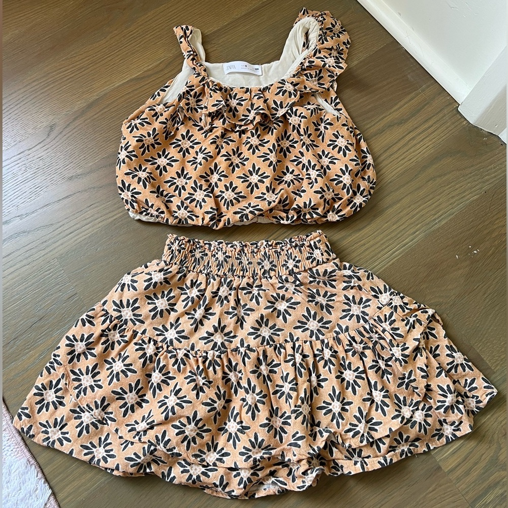 Zara • Girls’ Matching Skirt and Top